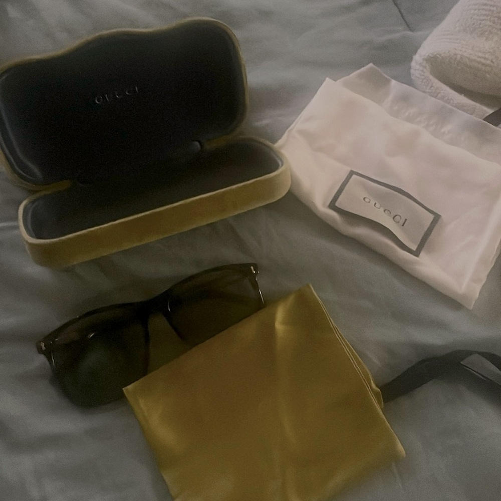 Gucci glasses